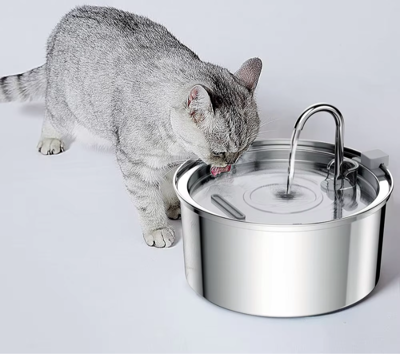 FONTAINE EN INOX AVEC ROBINET