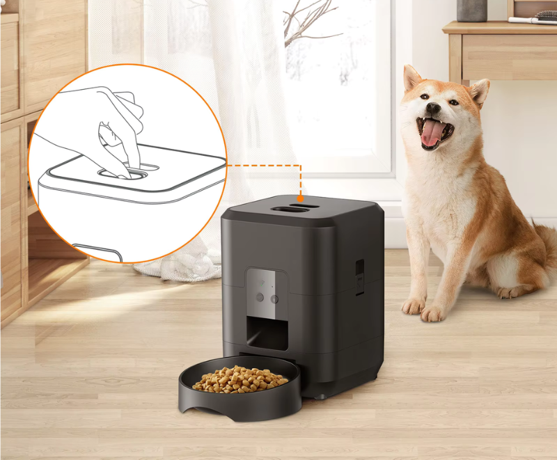 DISTRIBUTEUR AUTOMATIQUE CROQUETTE